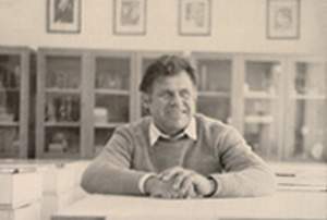 andone.jpg (7140 bytes)